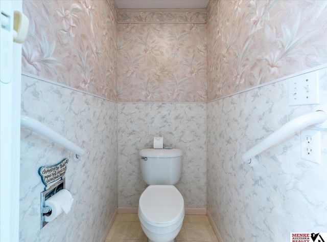 25142 230th Street, Underwood, IA 51576