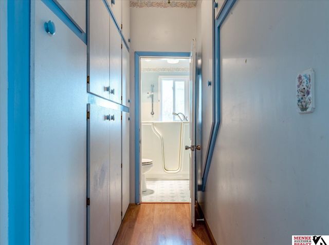 25142 230th Street, Underwood, IA 51576