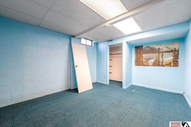 25142 230th Street, Underwood, IA 51576