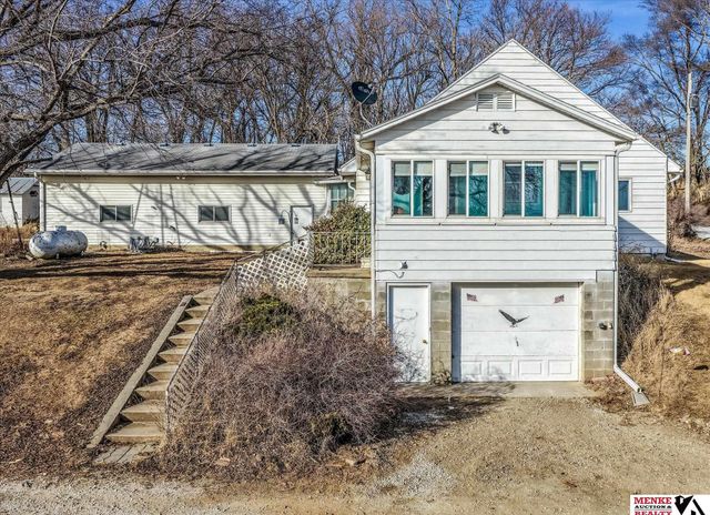 25142 230th Street, Underwood, IA 51576