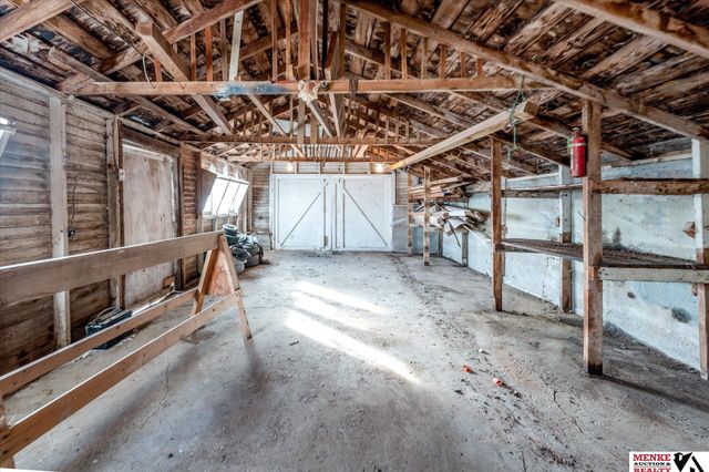 25142 230th Street, Underwood, IA 51576