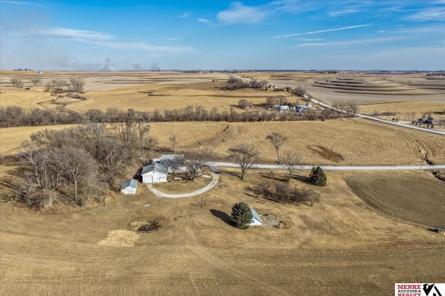 25142 230th Street, Underwood, IA 51576