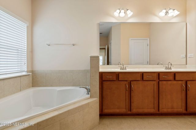 224 SANCTUARY Drive, St. Johns, FL 32259