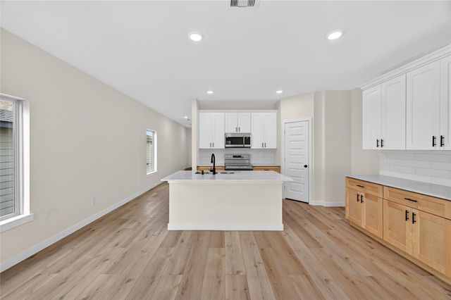 640 Levine Court, Conroe, TX 77316