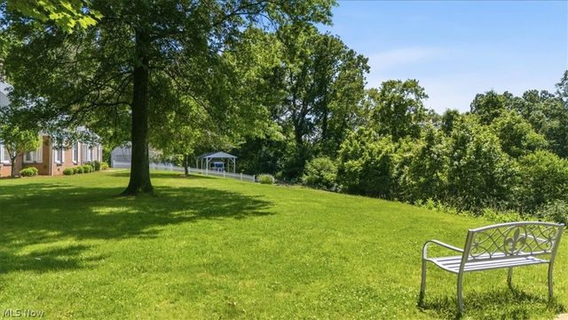 1100 46th Street, Vienna, WV 26105