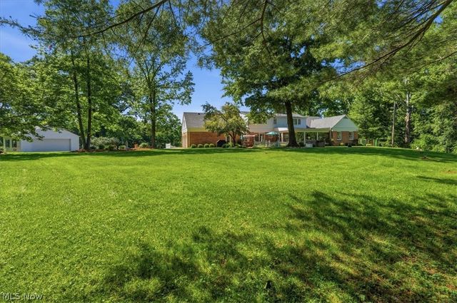 1100 46th Street, Vienna, WV 26105