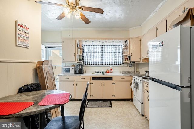 1305-1307 E RIDGE PIKE, Plymouth Meeting, PA 19462