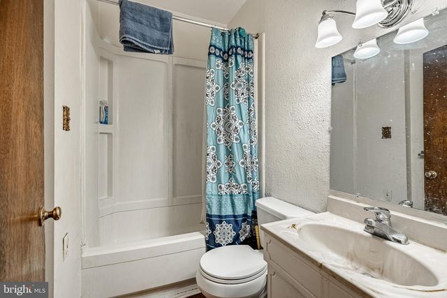 1305-1307 E RIDGE PIKE, Plymouth Meeting, PA 19462