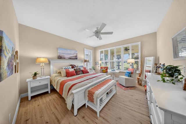 9701 SW Royal Poinciana Drive, Port St. Lucie, FL 34987