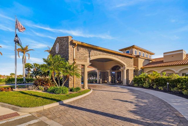 9701 SW Royal Poinciana Drive, Port St. Lucie, FL 34987
