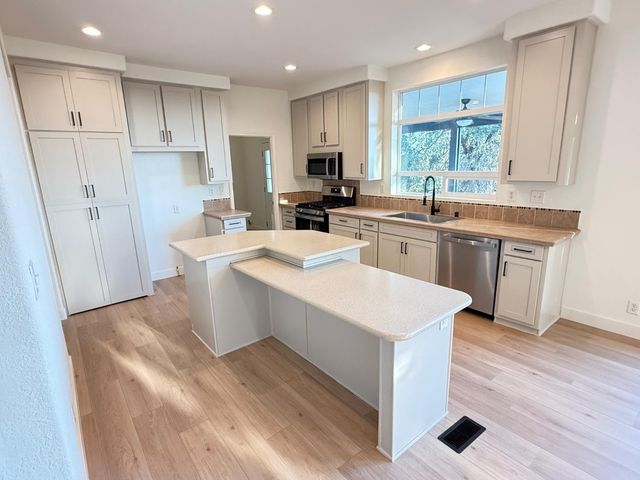 3361 Bay Leaf, Garden Valley, CA 95633
