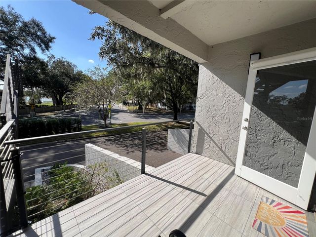 1 LAKE HOLLINGSWORTH DRIVE 1, Lakeland, FL 33803
