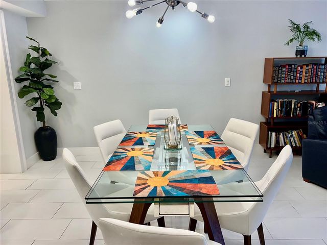 1 LAKE HOLLINGSWORTH DRIVE 1, Lakeland, FL 33803