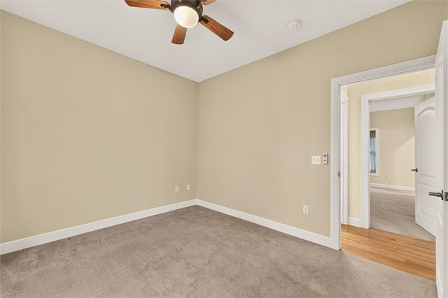 28 Kingsford Lane, Ogden, NY 14559