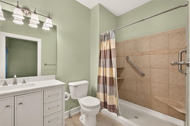 28 Kingsford Lane, Ogden, NY 14559