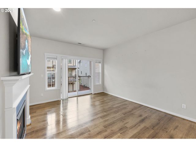 28668 Sw PARIS Ave, Wilsonville, OR 97070