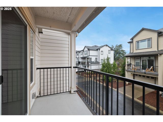 28668 Sw PARIS Ave, Wilsonville, OR 97070