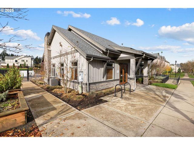 28668 Sw PARIS Ave, Wilsonville, OR 97070