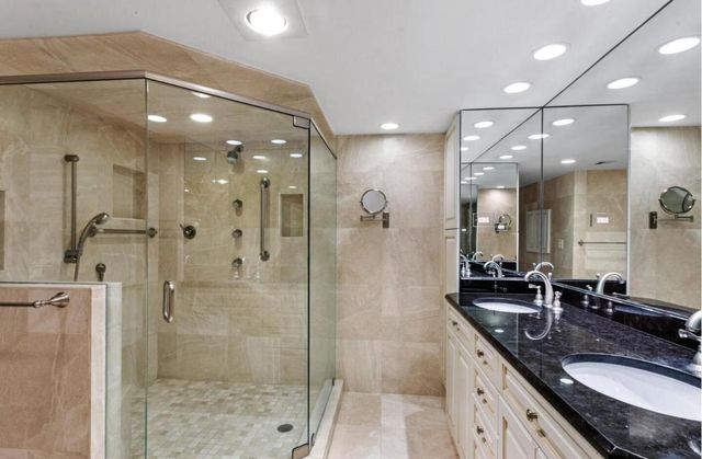 3440 S Ocean Boulevard S 208, Palm Beach, FL 33480