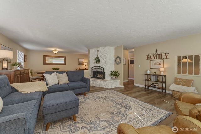 1267 SE Constitution Drive, College Place, WA 99324