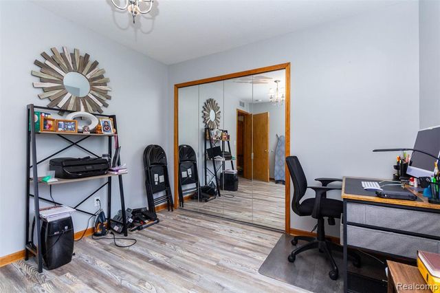 9747 Wildflower Court, Van Buren, MI 48111
