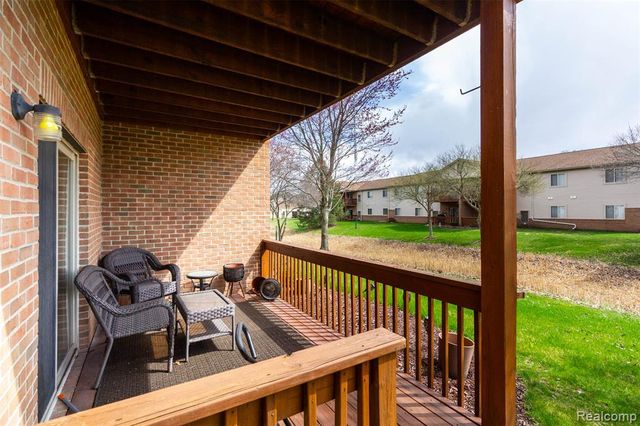 9747 Wildflower Court, Van Buren, MI 48111