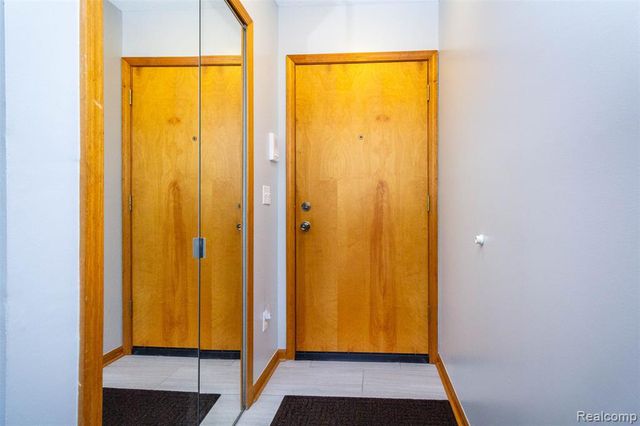 9747 Wildflower Court, Van Buren, MI 48111