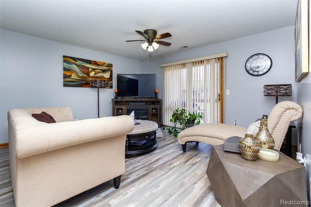 9747 Wildflower Court, Van Buren, MI 48111
