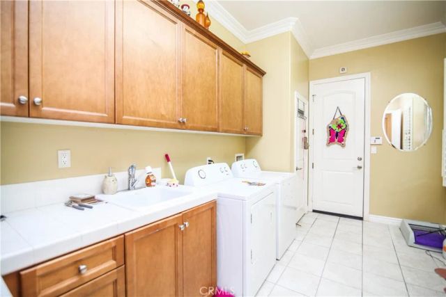 8245 Soft Winds, Corona, CA 92883