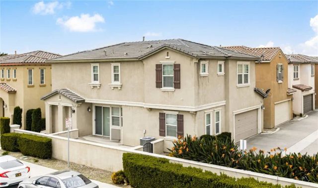 6064 Snapdragon, Eastvale, CA 92880