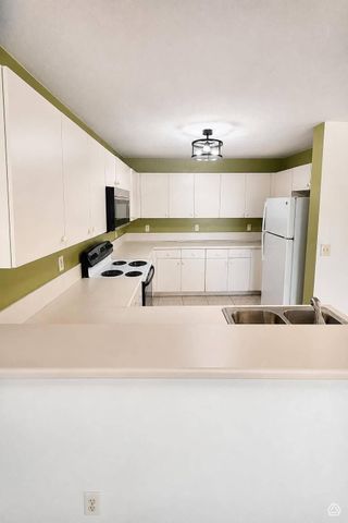 7137 SIENNA RIDGE Lane, Lauderhill, FL 33319