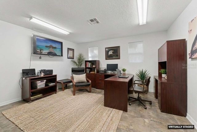 4275 ROUND LAKE ROAD, Apopka, FL 32712
