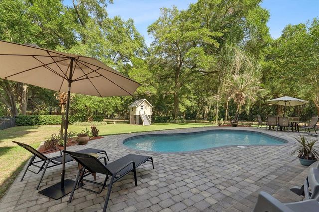 4275 ROUND LAKE ROAD, Apopka, FL 32712