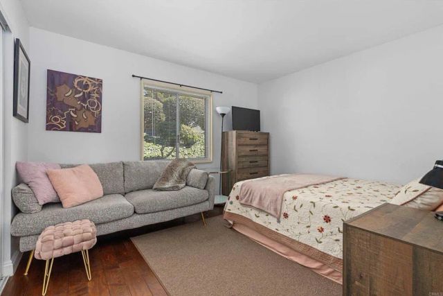 1948 Fairway Circle Drive, San Marcos, CA 92078