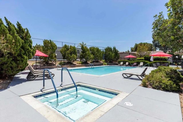 1948 Fairway Circle Drive, San Marcos, CA 92078