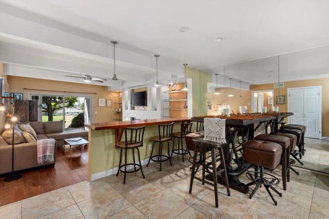 1948 Fairway Circle Drive, San Marcos, CA 92078