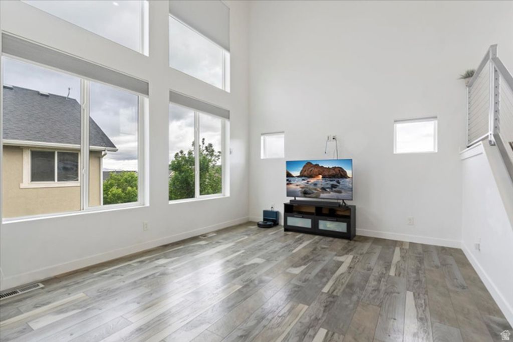 15134 S WHITE HART LN, Bluffdale, UT 84065 — photo 3