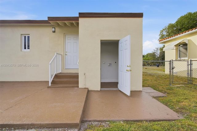 461 Plover Ave 0, Miami Springs, FL 33166