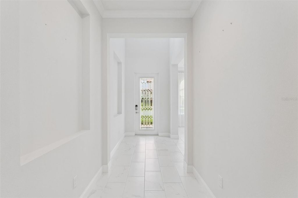 Image 3 of property listing at 10763 ROYAL CYPRESS WAY, Orlando, FL 32836
