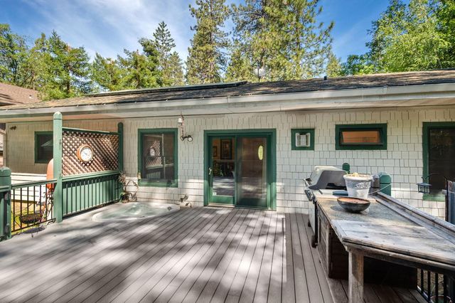 2641 Pine Dr, Arnold, CA 95223