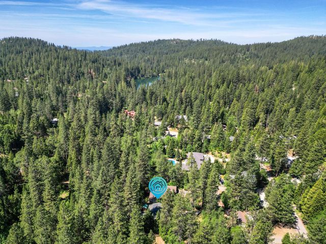 2641 Pine Dr, Arnold, CA 95223