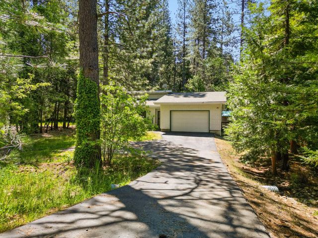 2641 Pine Dr, Arnold, CA 95223