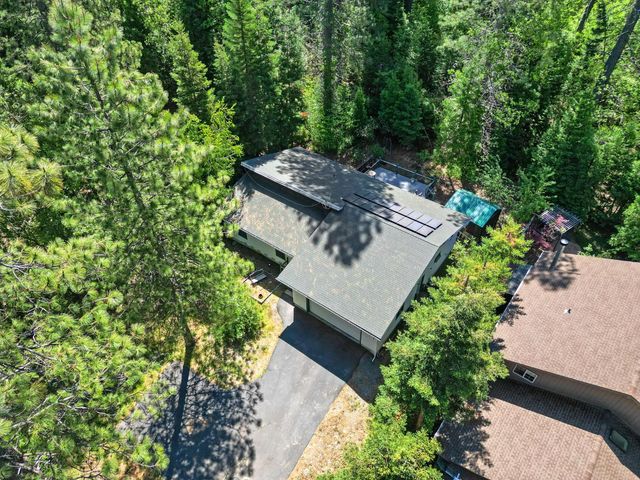 2641 Pine Dr, Arnold, CA 95223