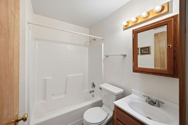 2641 Pine Dr, Arnold, CA 95223
