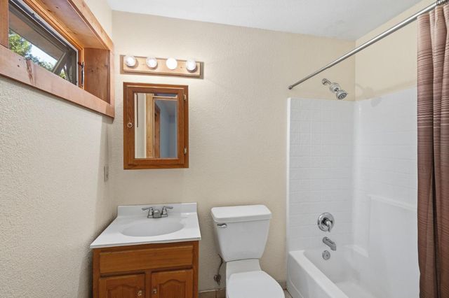 2641 Pine Dr, Arnold, CA 95223