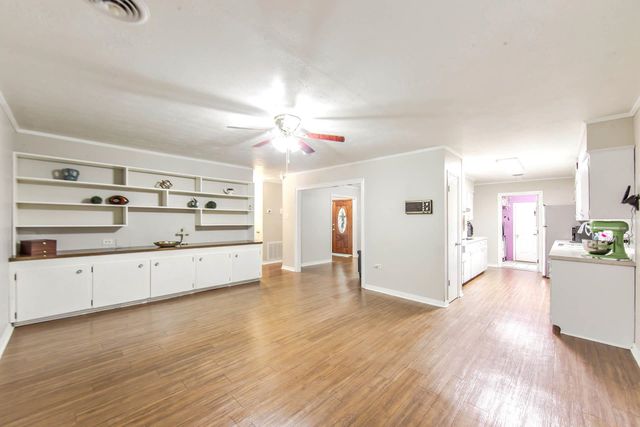 613 Walker Dr, Houma, LA 70364