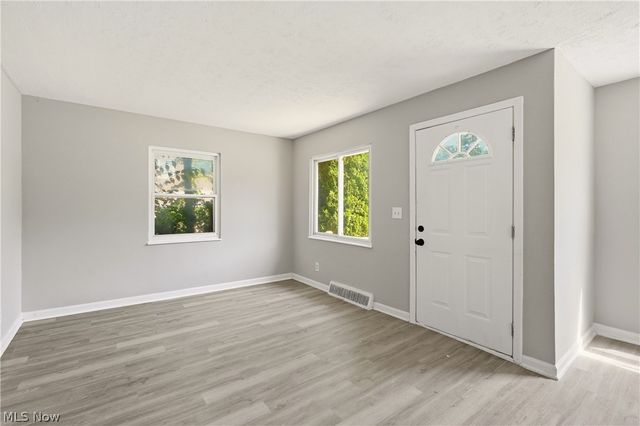 1620 Cedar Drive, Lorain, OH 44052