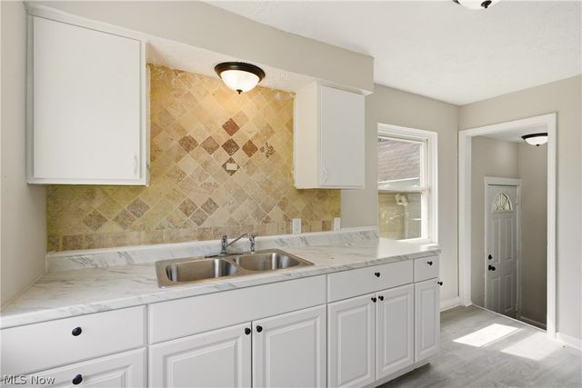 1620 Cedar Drive, Lorain, OH 44052