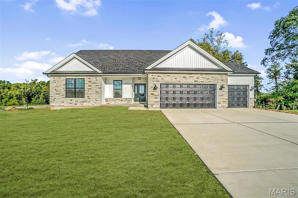 100 Fiddler's Close 100 STB, Washington, MO 63090