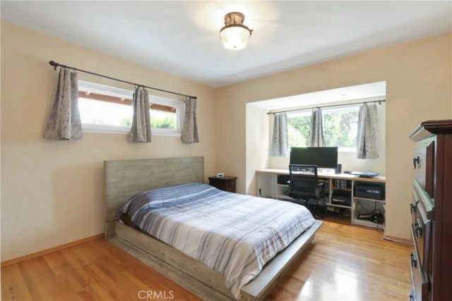 925 Maryhurst Drive, Claremont, CA 91711